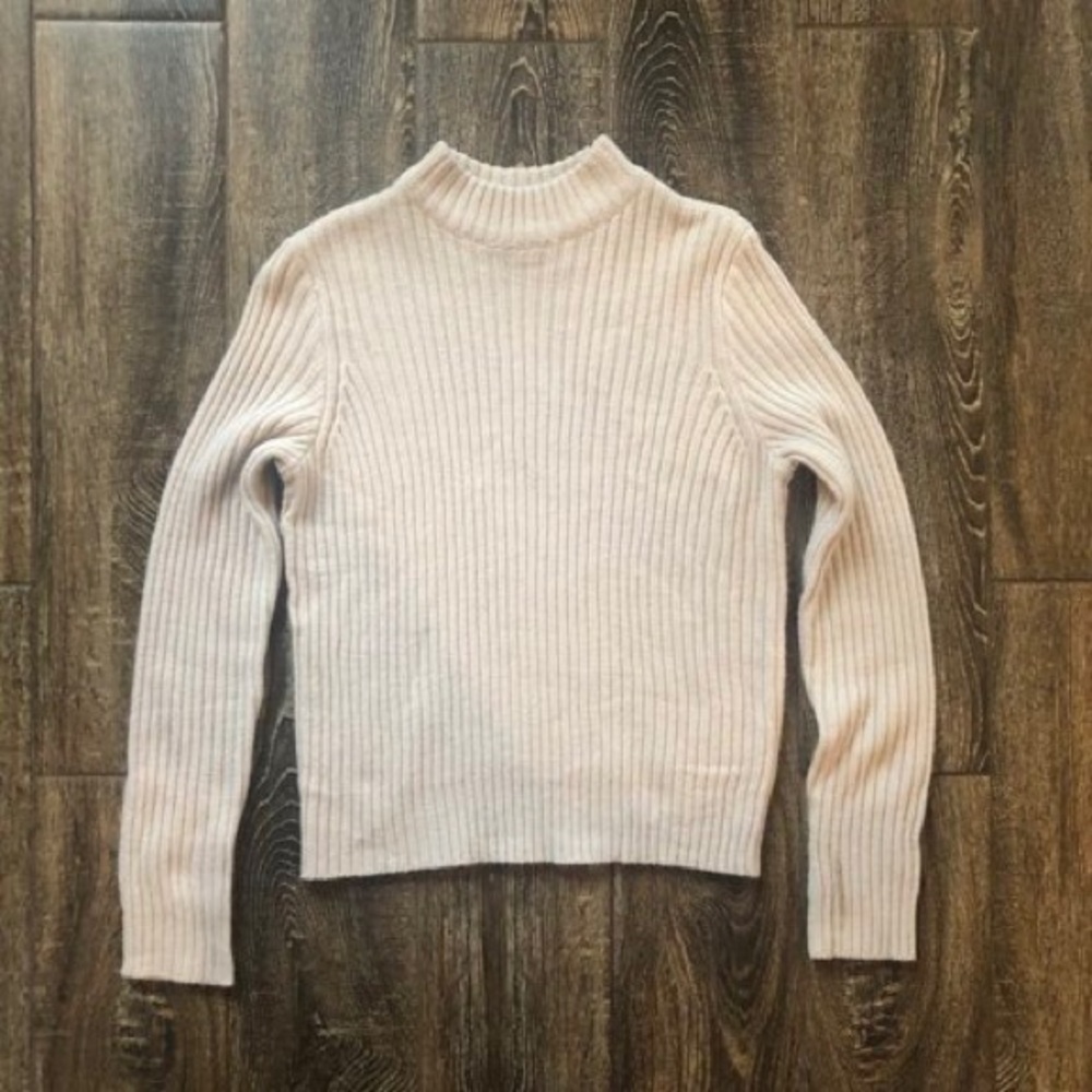 H&M Cream Knit Ribbed Sweater with Mockneck